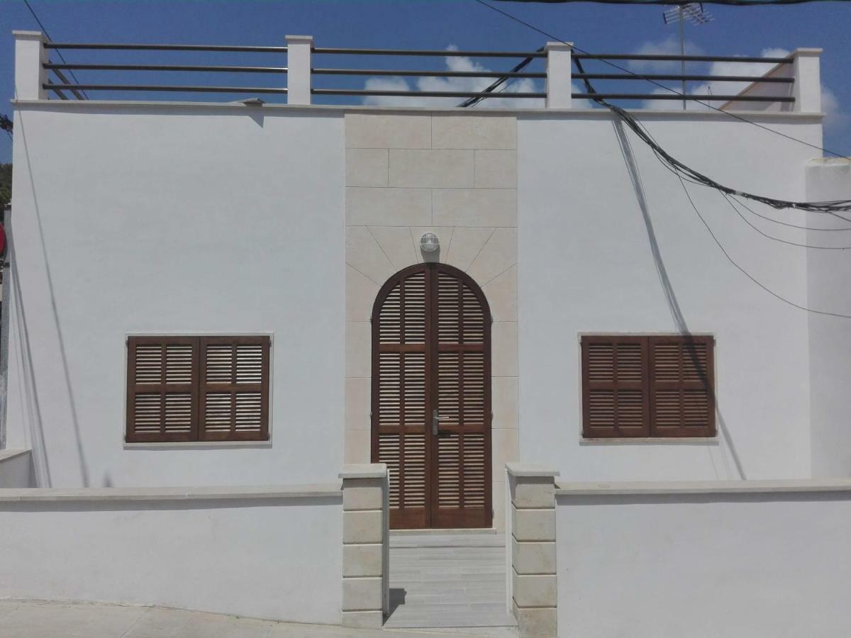 Sa Cala Beach House Cala Figuera  Exterior photo